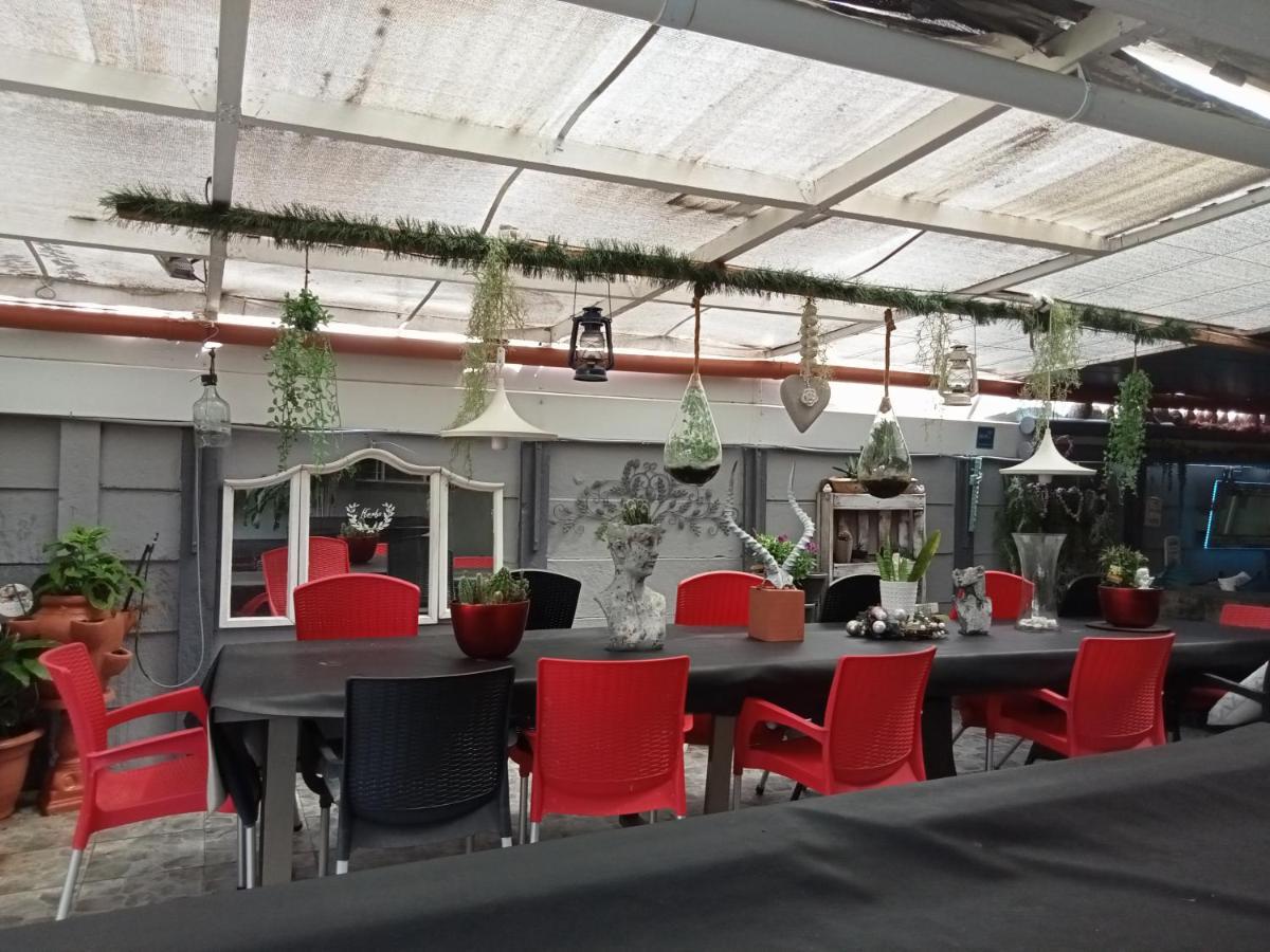 Mitchell'S Guesthouse Parow Eksteriør bilde